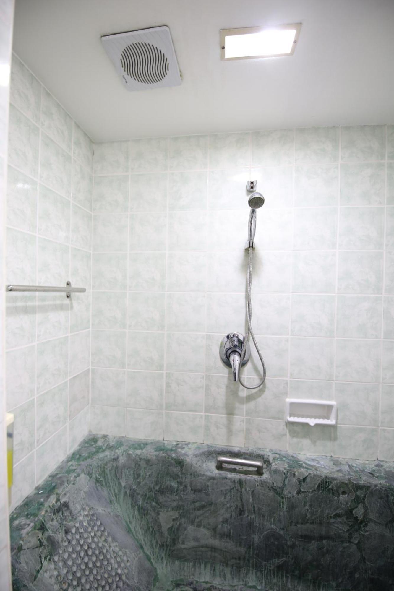 Hotel Asia Cebu Екстер'єр фото