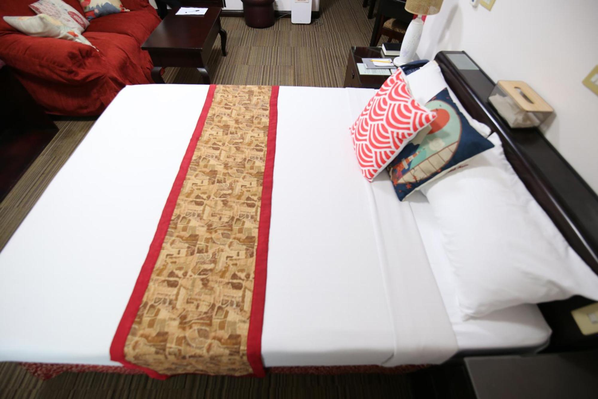 Hotel Asia Cebu Екстер'єр фото